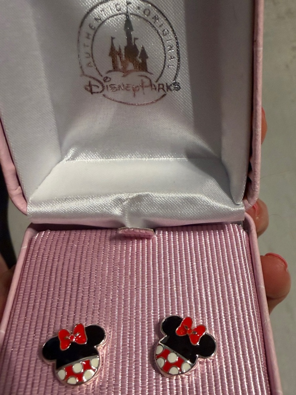 Disney Parks Authentic Original  Minnie Mouse Black,Red & White  Earrings NIB